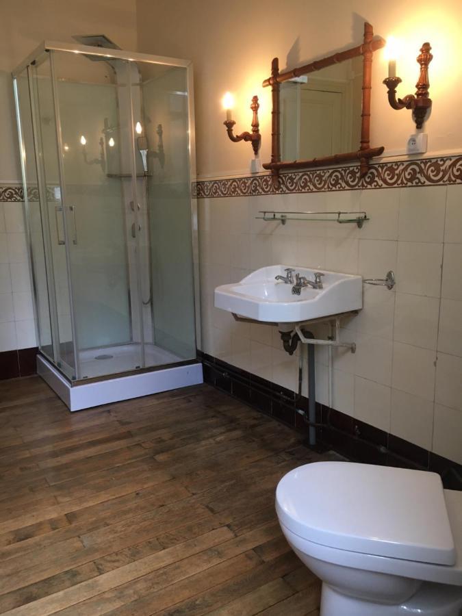Chambres D'Hotes Montbron Luchapt Екстериор снимка